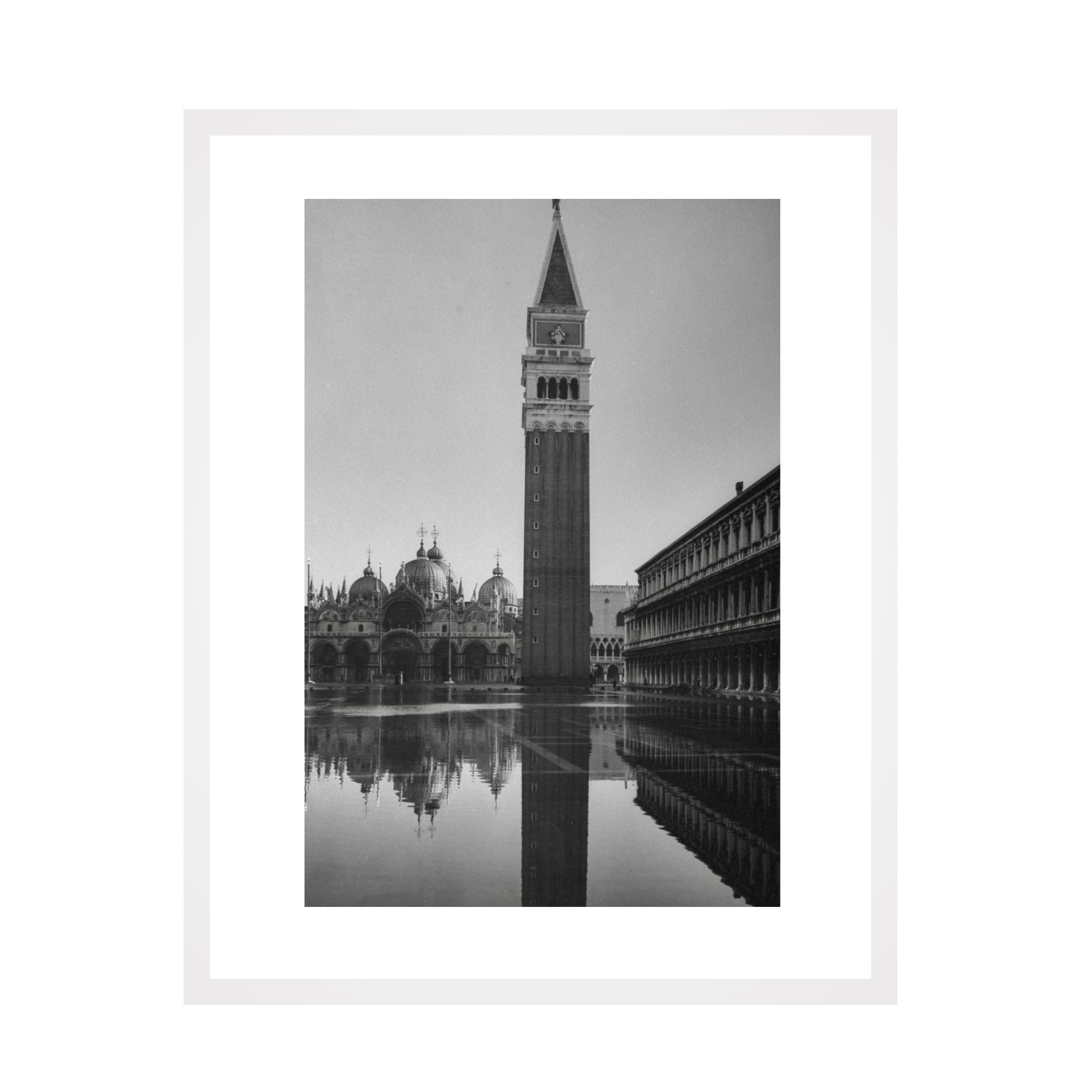 Flooded Piazza San Marco in Venice (1952) - Uramljena slika - Više ramova