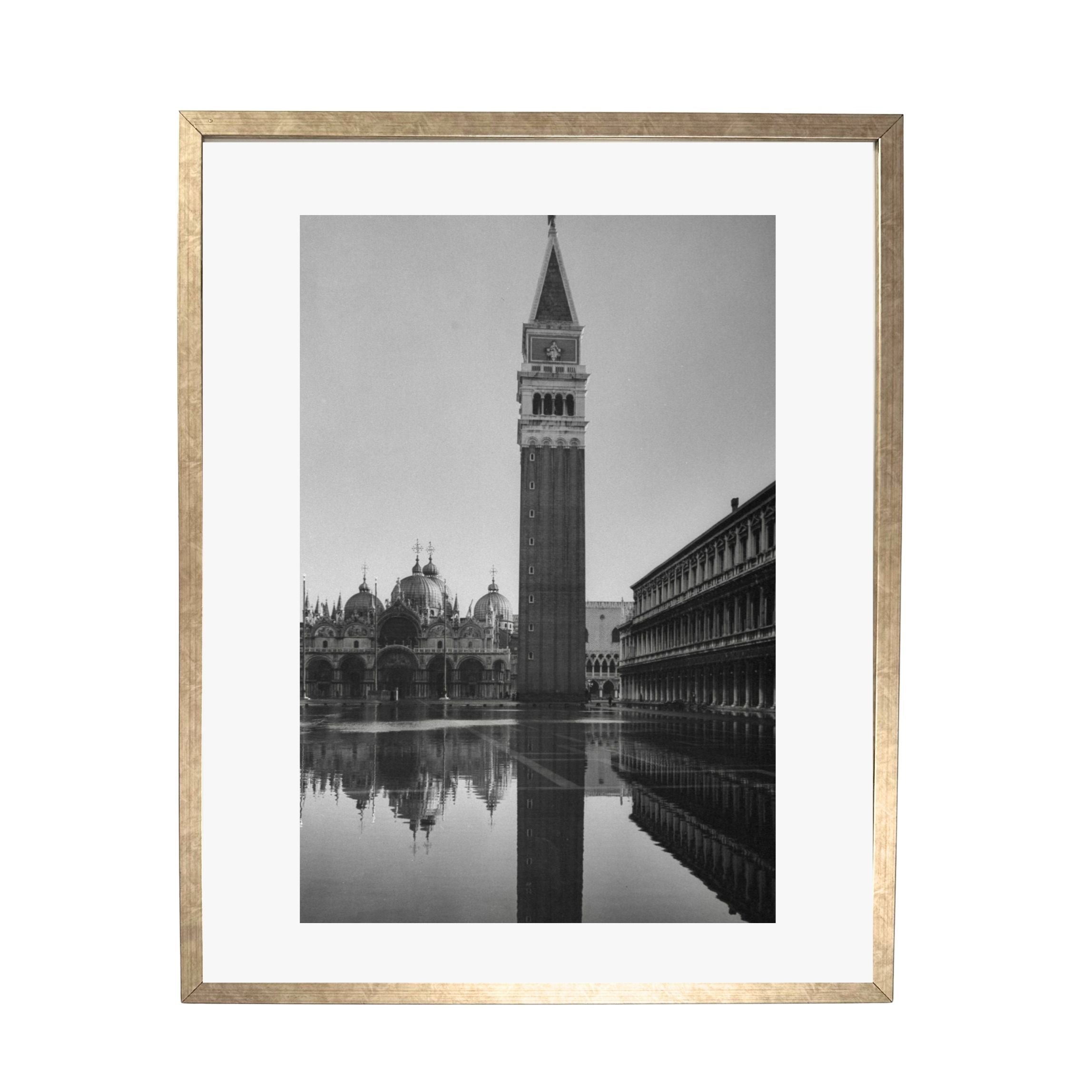 Flooded Piazza San Marco in Venice (1952) - Uramljena slika - Više ramova