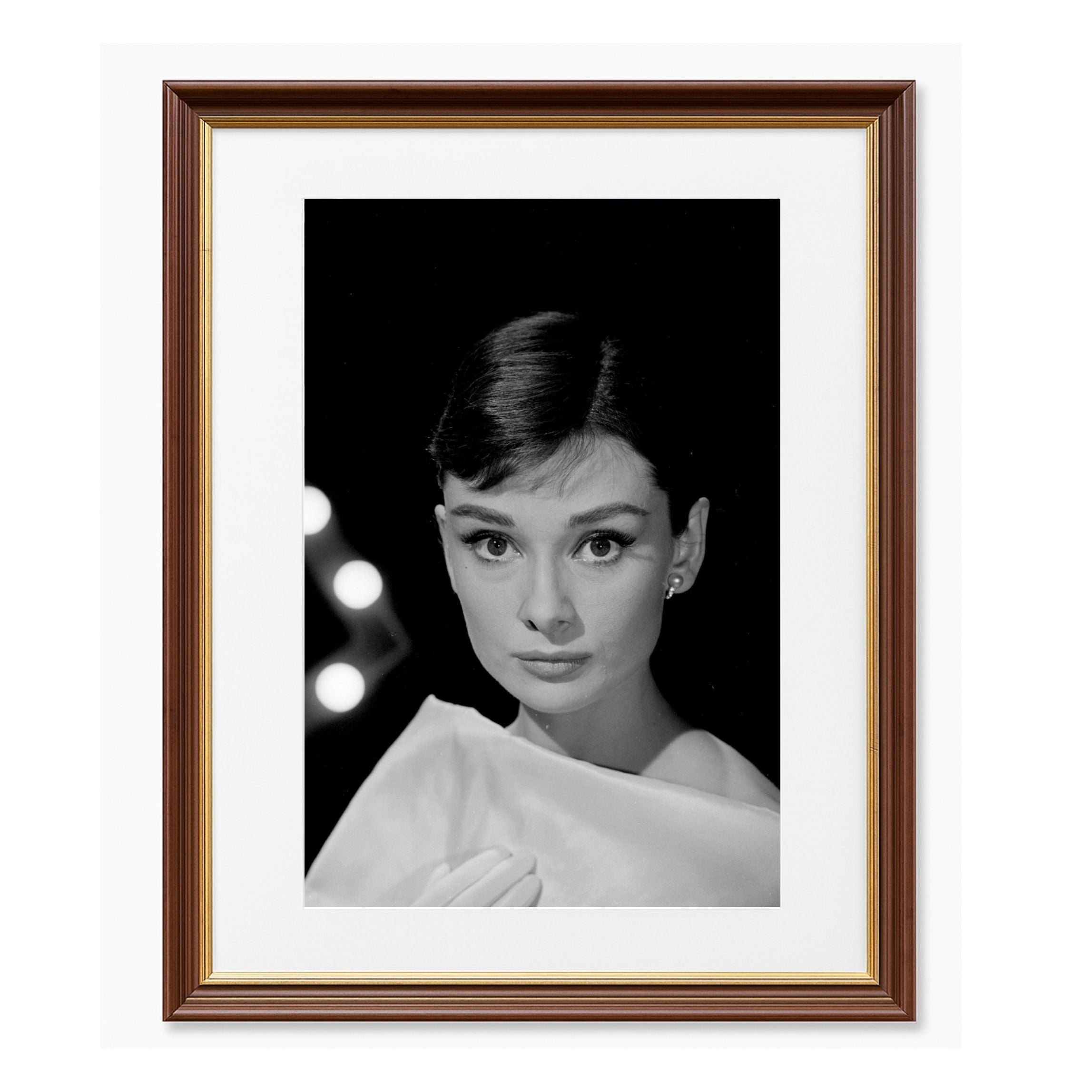 Audrey Hepburn (1956) - Uramljena slika - Više ramova
