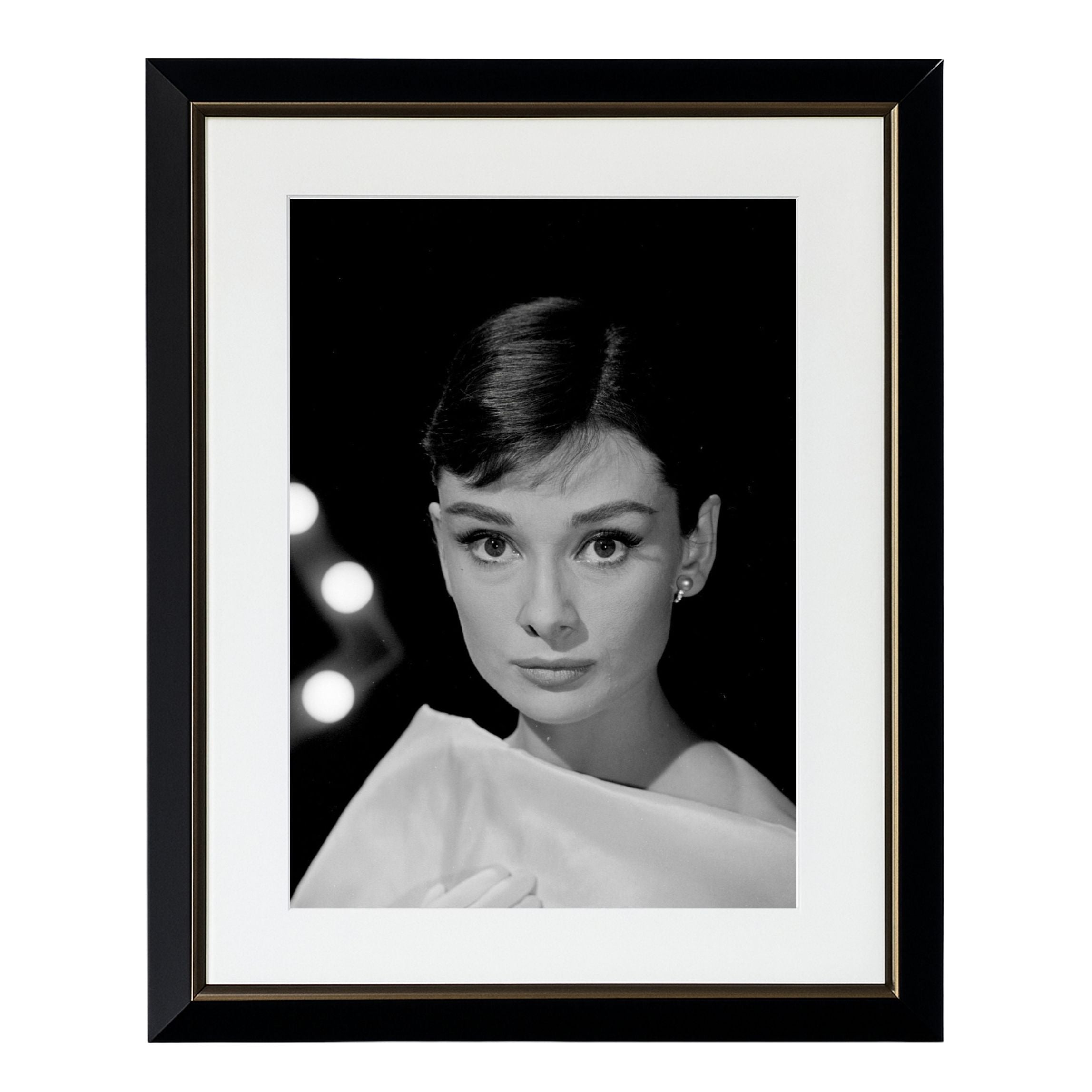Audrey Hepburn (1956) - Uramljena slika - Više ramova