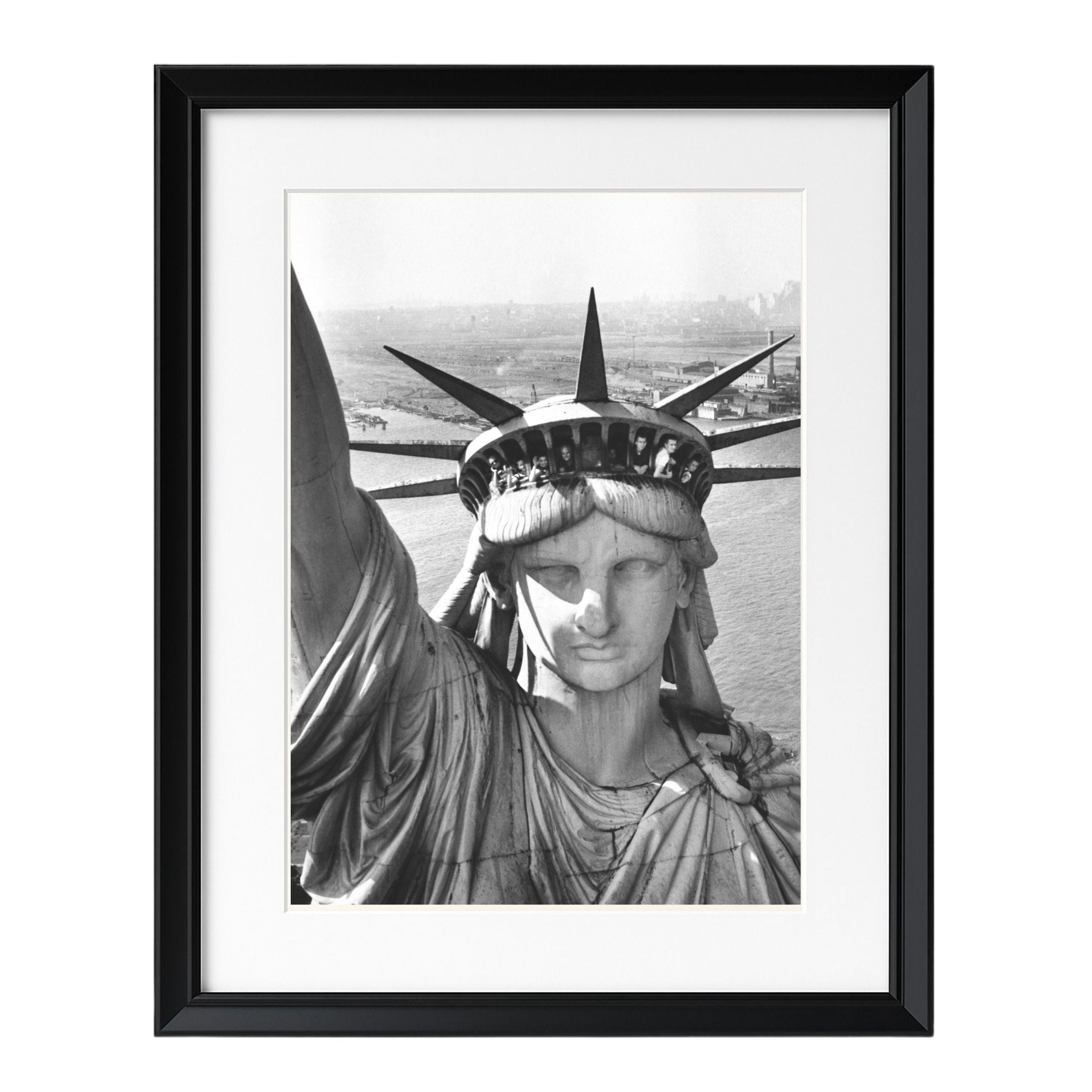 Liberty’s Crown (1952) - Uramljena slika - Više ramova