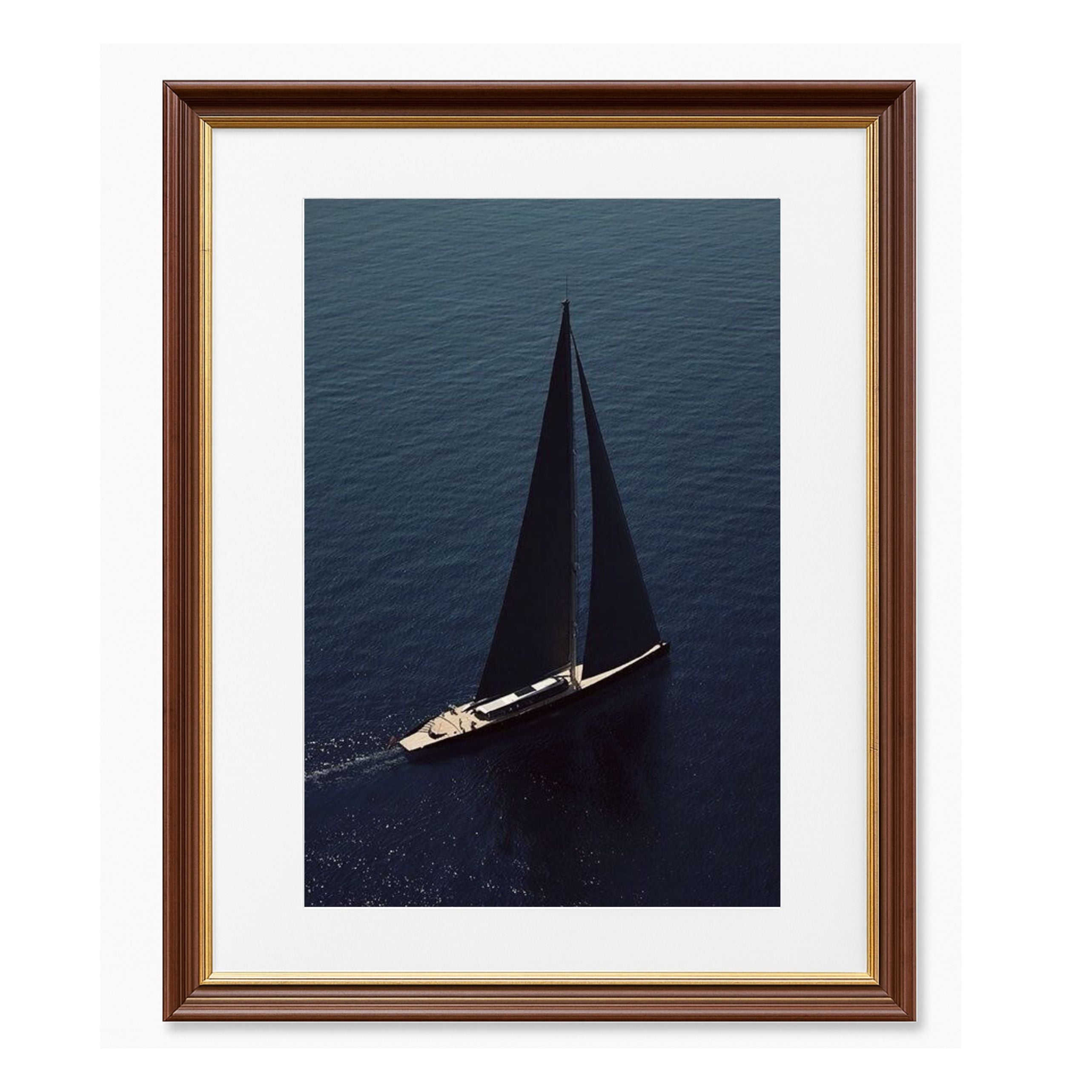Sailboat - Uramljena slika - Više ramova